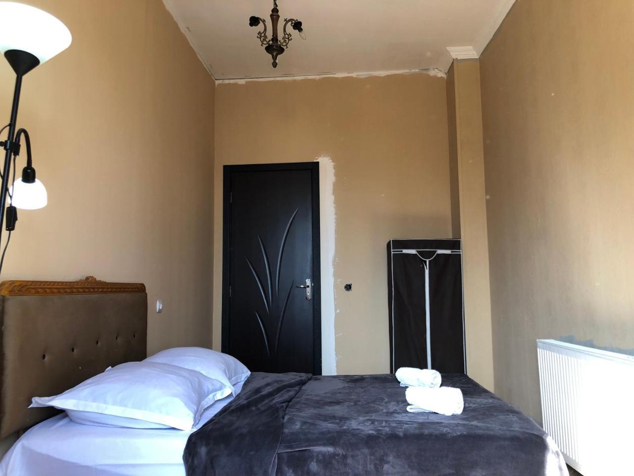 Lucky Family Hotel 第比利斯 外观 照片