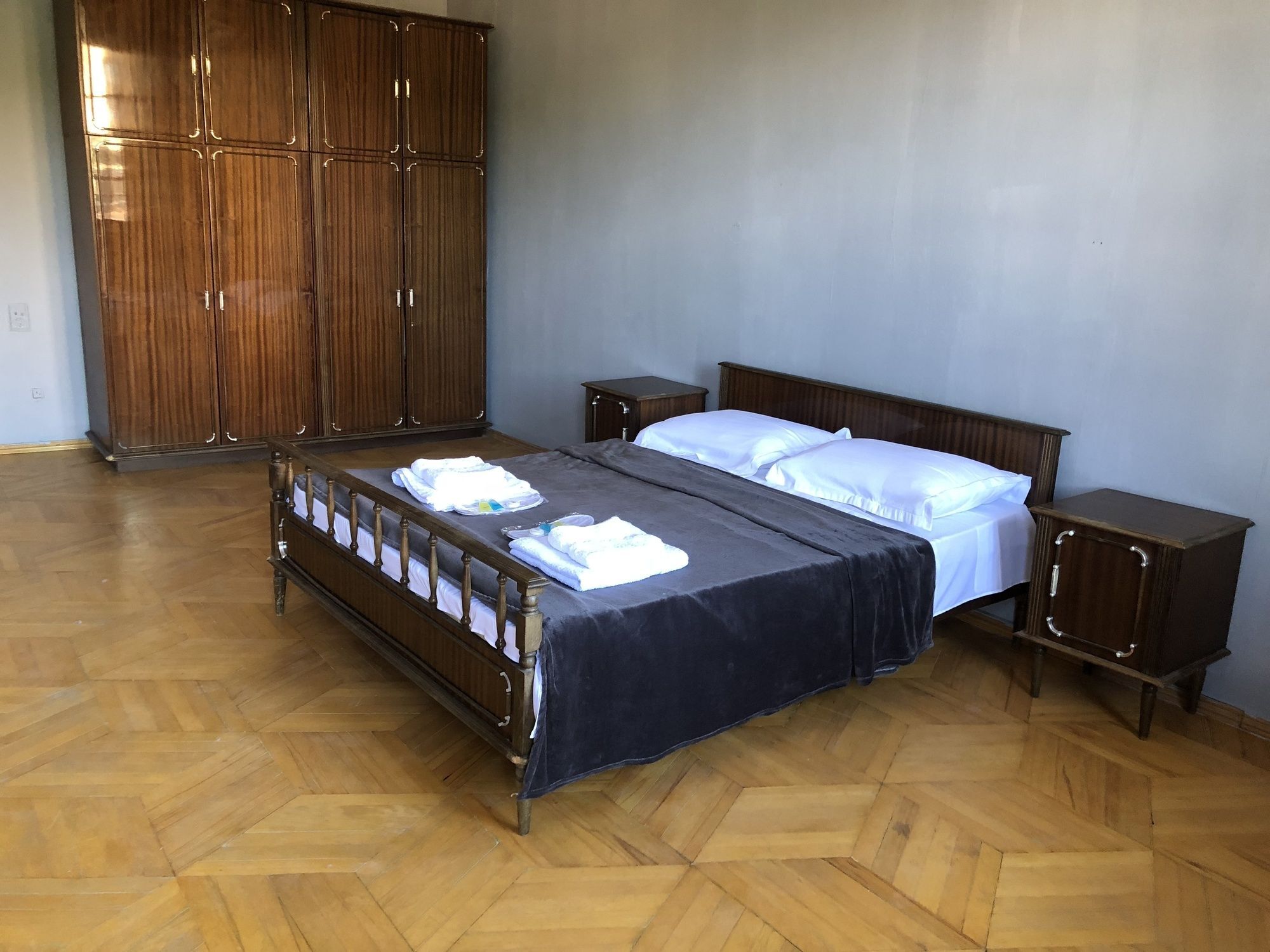 Lucky Family Hotel 第比利斯 外观 照片